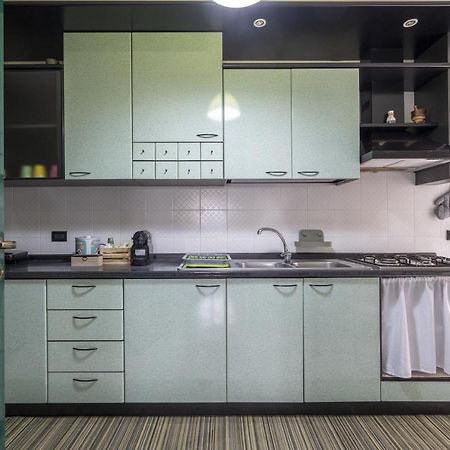 Green House Apartment โมโนโปลี ภายนอก รูปภาพ